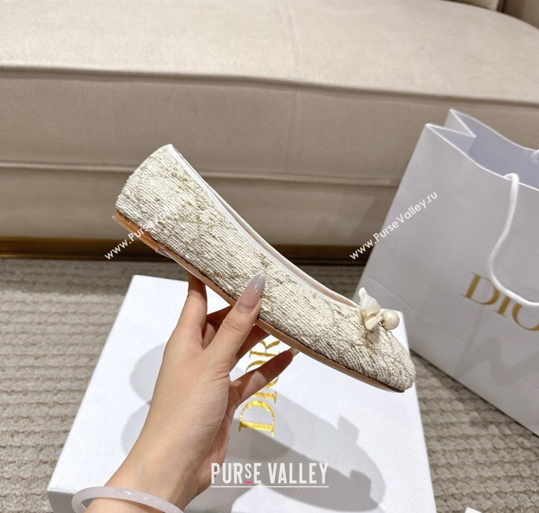 Dior Ballet Flats in Quilted Cannage Tweed with Pearl Bow Beige 2025 (MD-250822012)