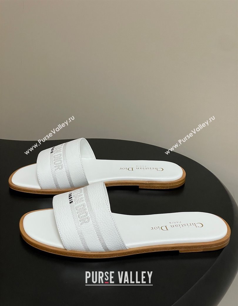 Dior Dway Flat Slides Sandal in Grained Calfskin Leather White 2025 S03W (MD-250822065)