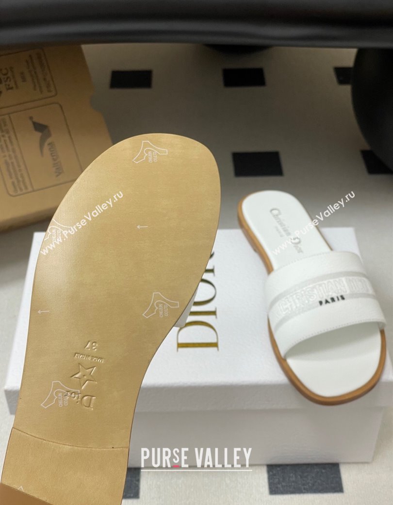 Dior Dway Flat Slides Sandal in Grained Calfskin Leather White 2025 S03W (MD-250822065)