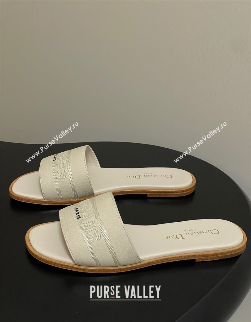 Dior Dway Flat Slides Sandal in Grained Calfskin Leather Light Beige 2025 S03W (MD-250822067)