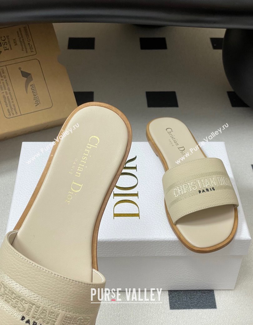 Dior Dway Flat Slides Sandal in Grained Calfskin Leather Light Beige 2025 S03W (MD-250822067)