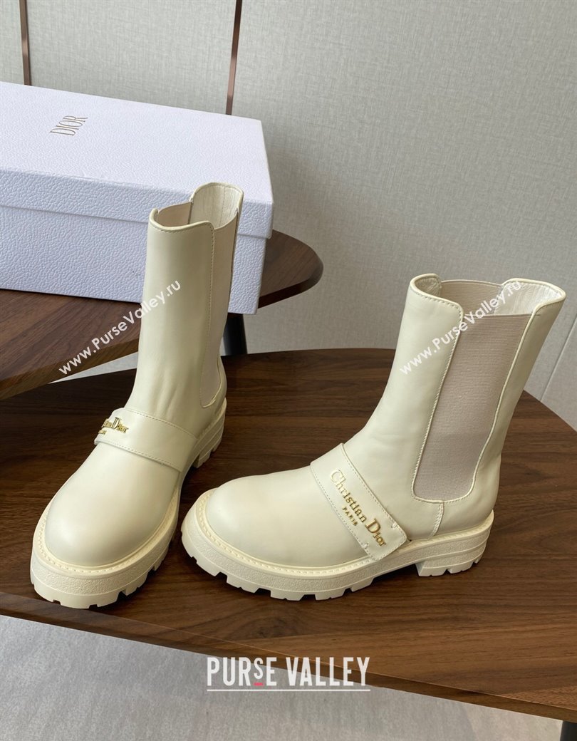 Dior D-Quest Ankle Boots in Calfskin Leather White 2025 0822 (KL-250822056)