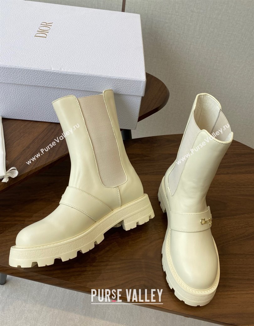 Dior D-Quest Ankle Boots in Calfskin Leather White 2025 0822 (KL-250822056)