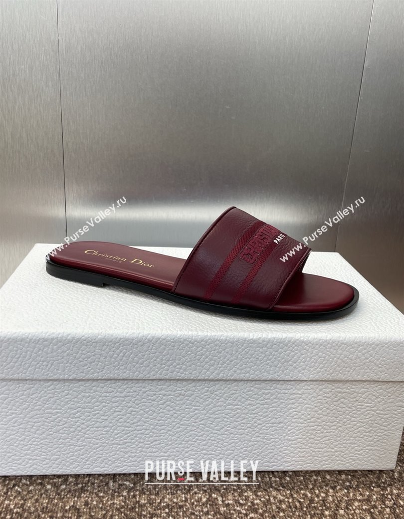Dior Dway Flat Slides Sandal in Grained Calfskin Leather Burgundy 2025 S03W (MD-250822070)