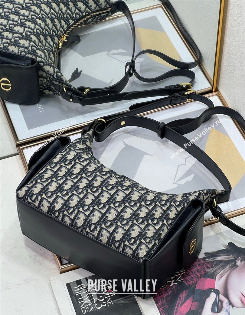 Dior D-Dream Medium Bag in Blue Oblique Jacquard and Black Smooth Calfskin 2025 (XXG-250929091)