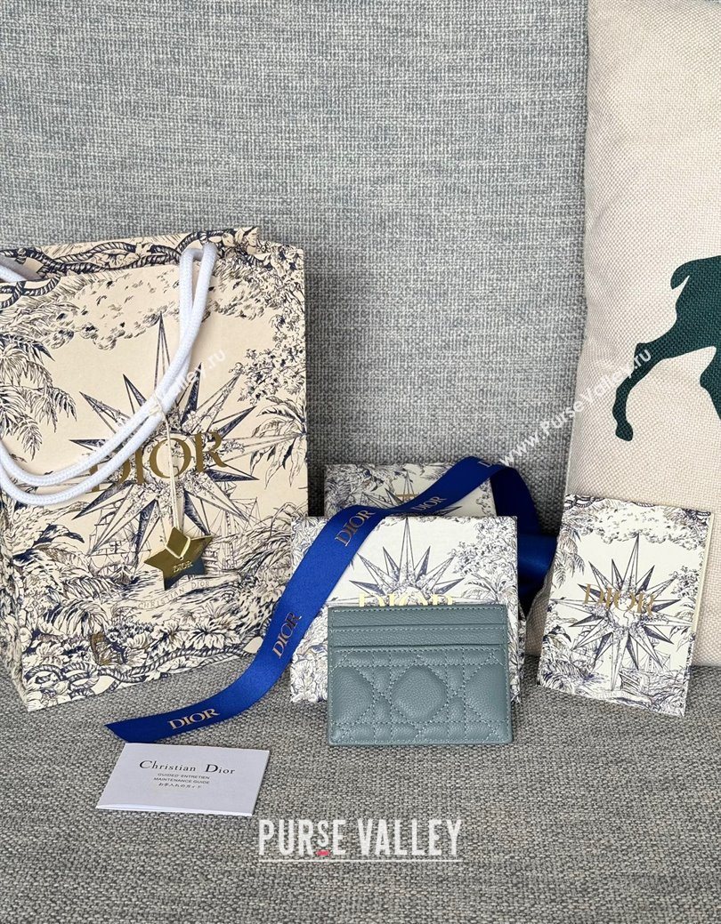 Dior Caro Freesia Card Holder in Supple Cannage Calfskin Grey 2025 S5130 (XXG-250929084)