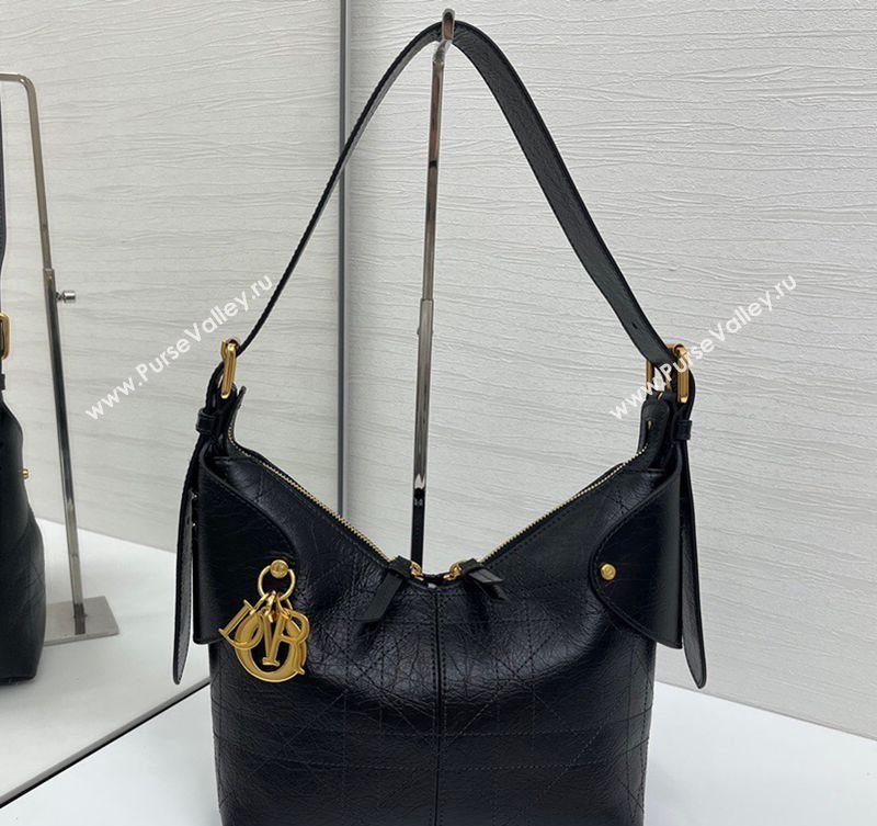 Dior Small Voyage Bag in Flat Macrocannage Crinkled Calfskin Leather Black 2025 2845 (XXG-250929116)