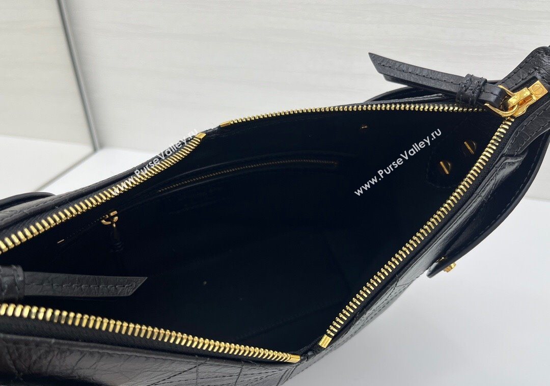 Dior Small Voyage Bag in Flat Macrocannage Crinkled Calfskin Leather Black 2025 2845 (XXG-250929116)