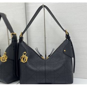 Dior Medium Voyage Bag in Flat Macrocannage Grained Calfskin Leather Black 2025 2846 (XXG-250929125)