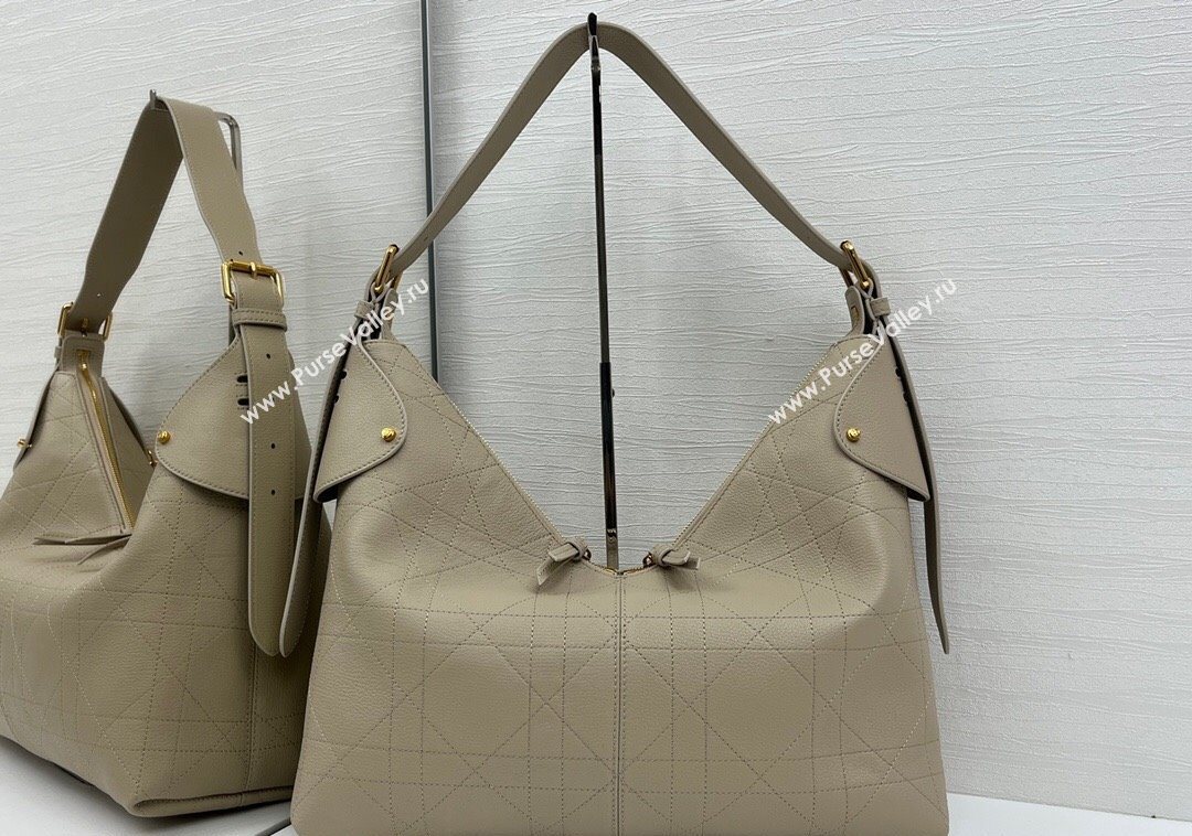 Dior Large Voyage Bag in Flat Macrocannage Grained Calfskin Leather Beige Yellow 2025 2847 (XXG-250929129)