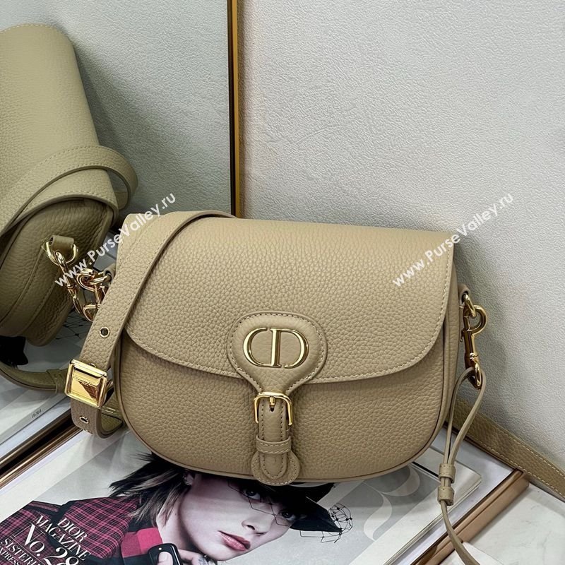 Dior Medium Bobby Bag in Grained Calfskin Beige 2025 M9042 (XXG-250929131)