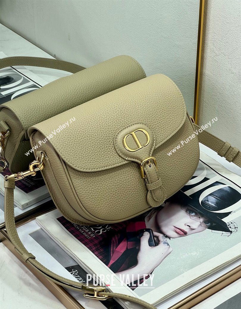 Dior Medium Bobby Bag in Grained Calfskin Beige 2025 M9042 (XXG-250929131)