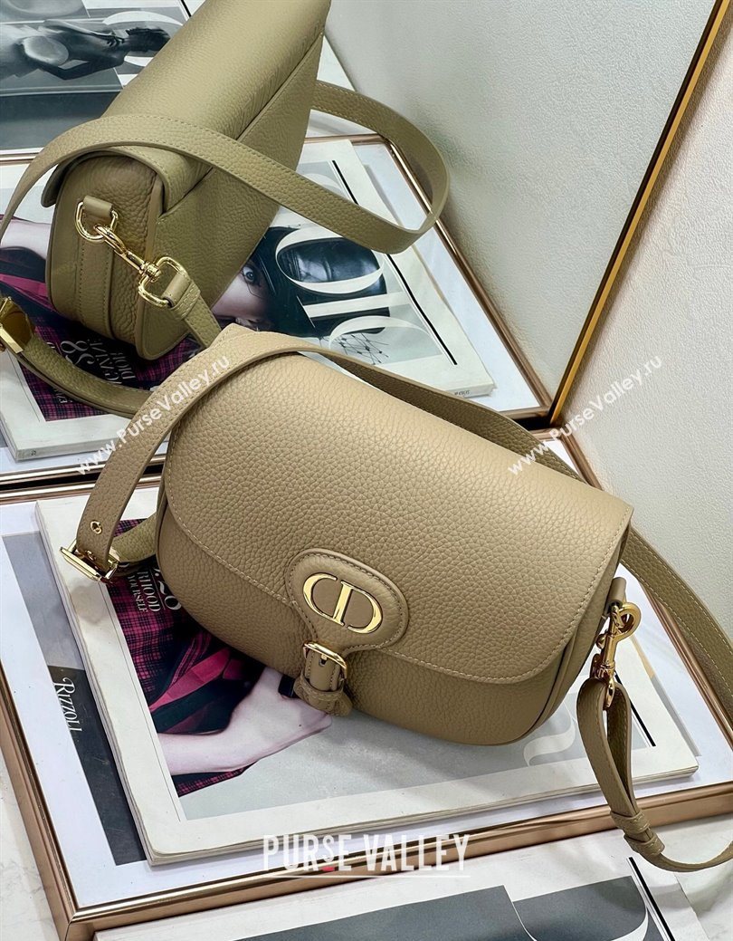 Dior Medium Bobby Bag in Grained Calfskin Beige 2025 M9042 (XXG-250929131)