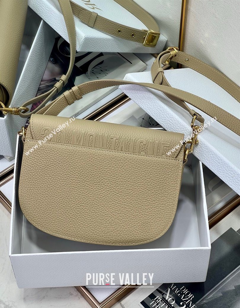 Dior Medium Bobby Bag in Grained Calfskin Beige 2025 M9042 (XXG-250929131)
