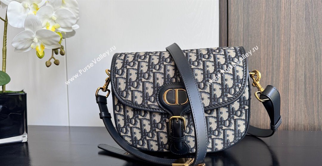 Dior Medium Bobby Bag in Blue Oblique Jacquard 2025 0929 (XXG-250929109)