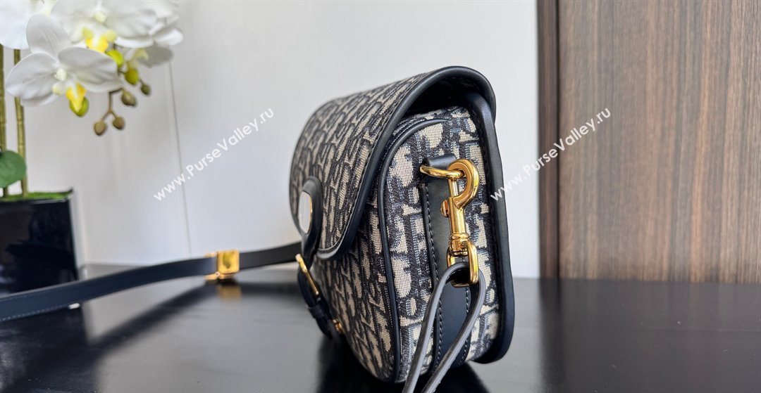 Dior Medium Bobby Bag in Blue Oblique Jacquard 2025 0929 (XXG-250929109)