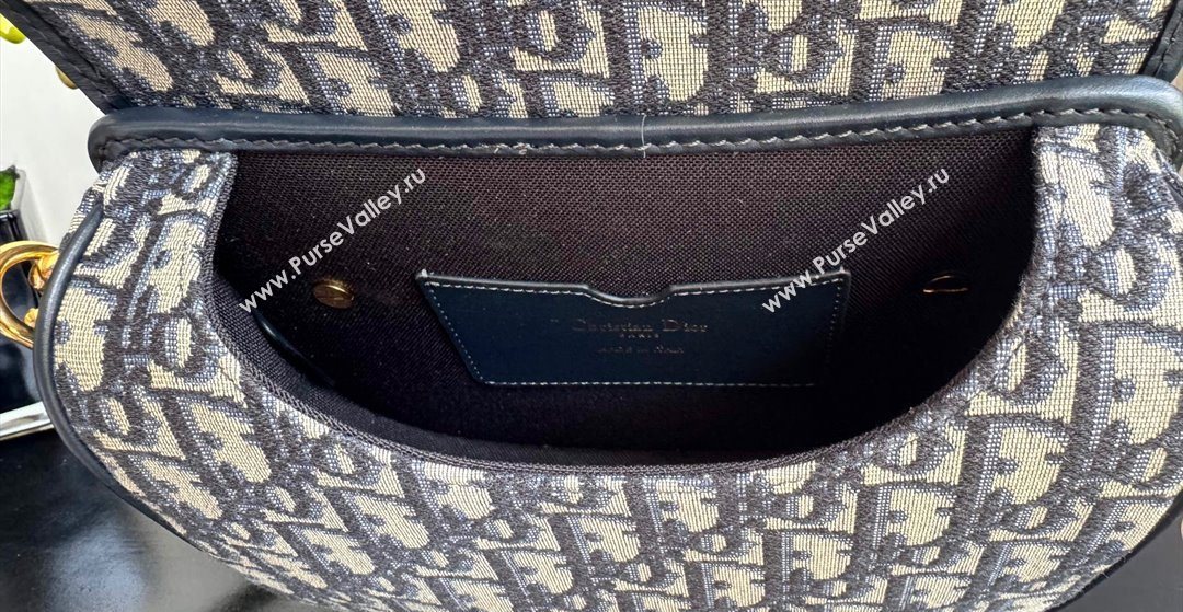Dior Medium Bobby Bag in Blue Oblique Jacquard 2025 0929 (XXG-250929109)