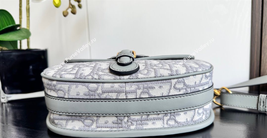 Dior Medium Bobby Bag in Blue Oblique Jacquard Grey 2025 0929 (XXG-250929110)