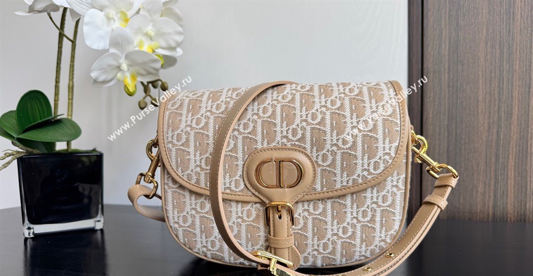 Dior Medium Bobby Bag in Blue Oblique Jacquard Beige 2025 0929 (XXG-250929111)