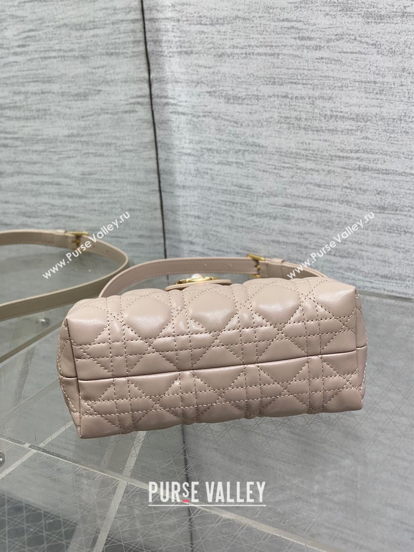 Dior Jolie Top Handle Mini Bag Powder Beige 2025 S3123 (XXG-250929064)