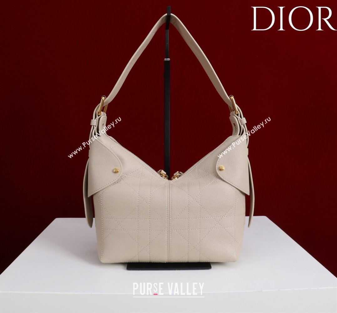 Dior Small Voyage Bag in Flat Macrocannage Grained Calfskin Leather Powder Beige 2025 2845 (XXG-250929120)