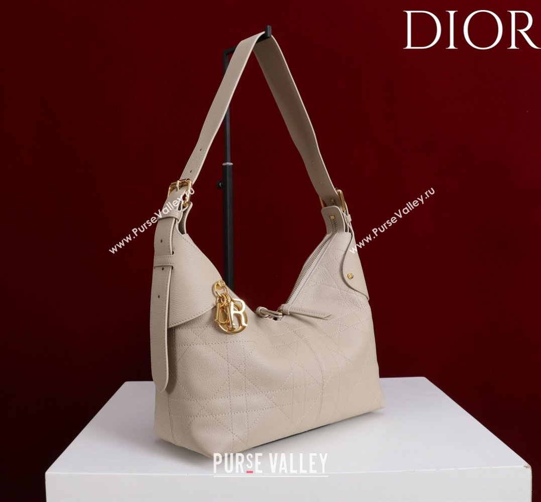 Dior Medium Voyage Bag in Flat Macrocannage Grained Calfskin Leather Powder Beige 2025 2846 (XXG-250929121)