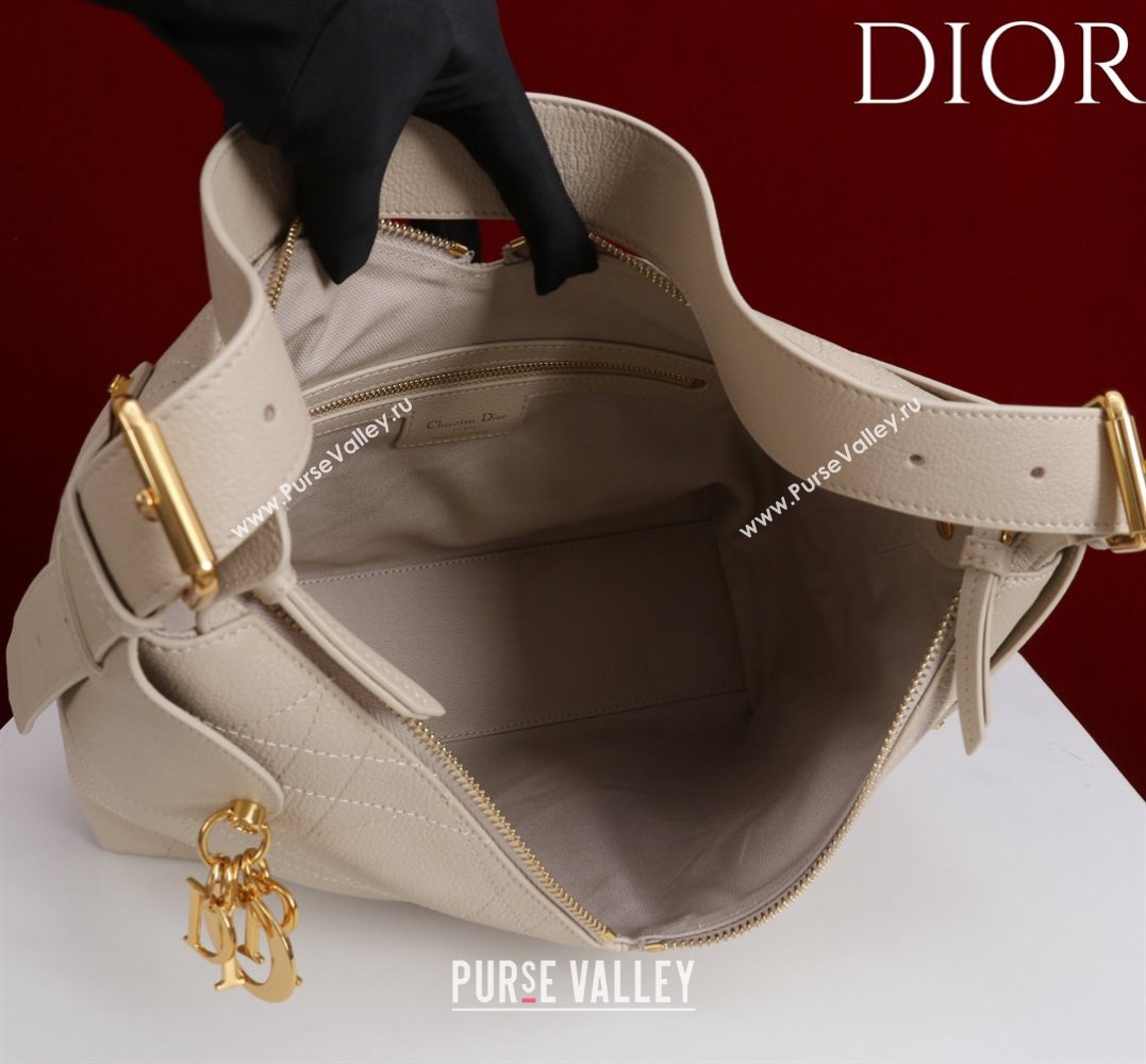 Dior Medium Voyage Bag in Flat Macrocannage Grained Calfskin Leather Powder Beige 2025 2846 (XXG-250929121)