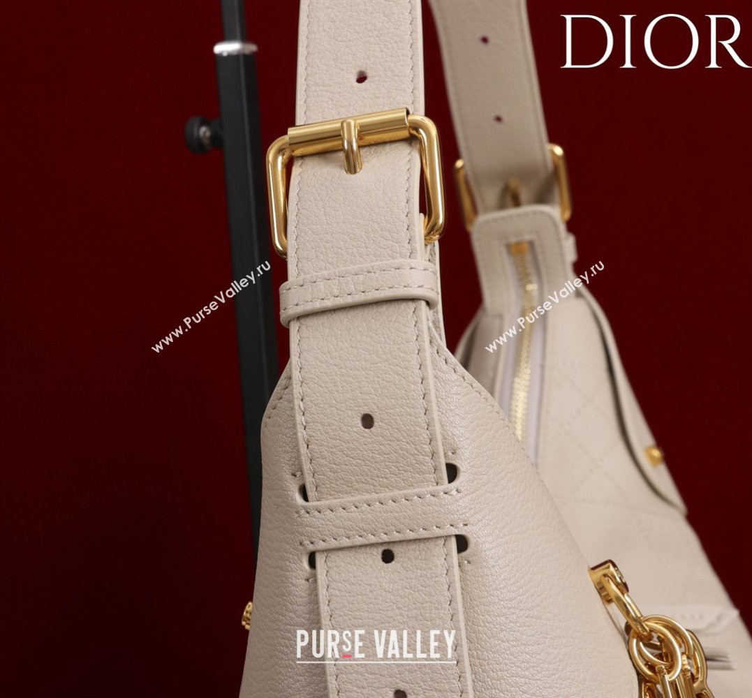 Dior Medium Voyage Bag in Flat Macrocannage Grained Calfskin Leather Powder Beige 2025 2846 (XXG-250929121)