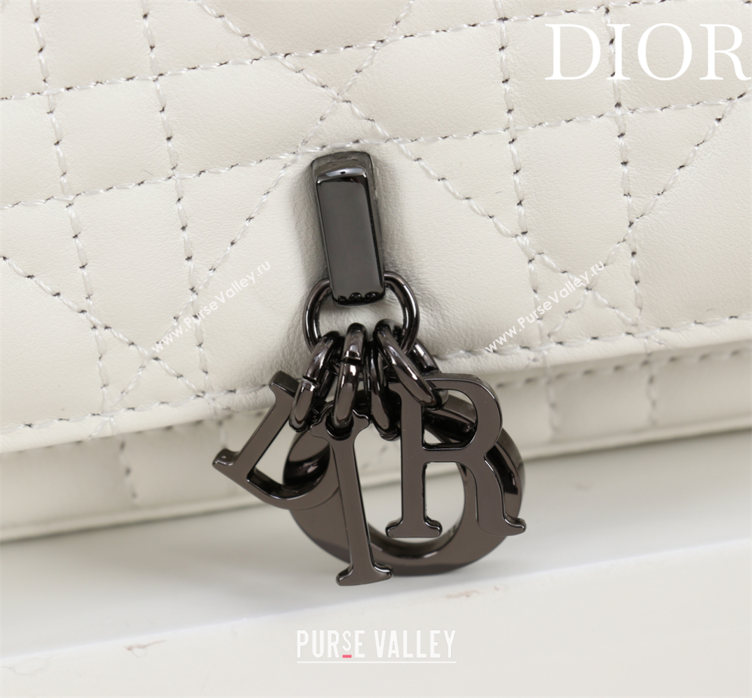 Dior My Dior - Dior Talk Phone Pouch in Cannage Lambskin White/Black 2025 (XXG-250929153)
