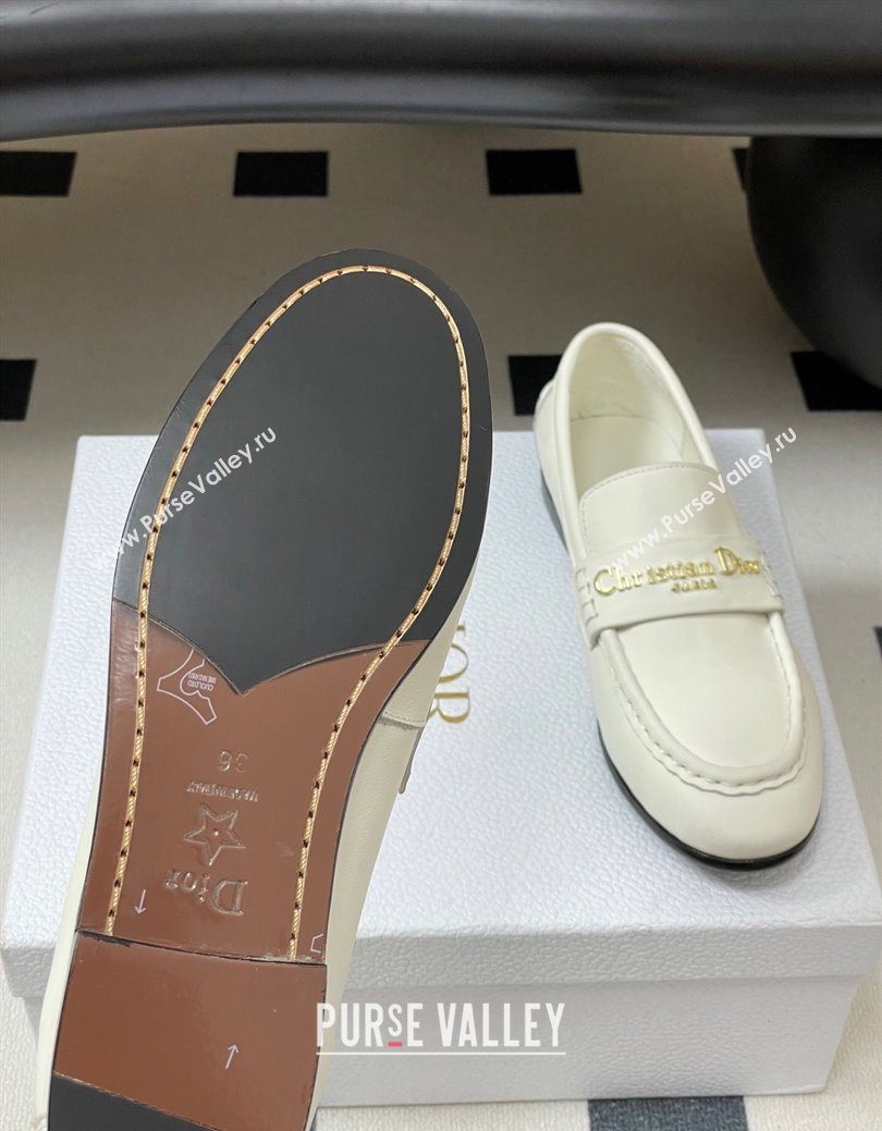 Dior Boy Flat Loafers in Supple Calfskin Leather White 2025 1029 (MD-251029079)