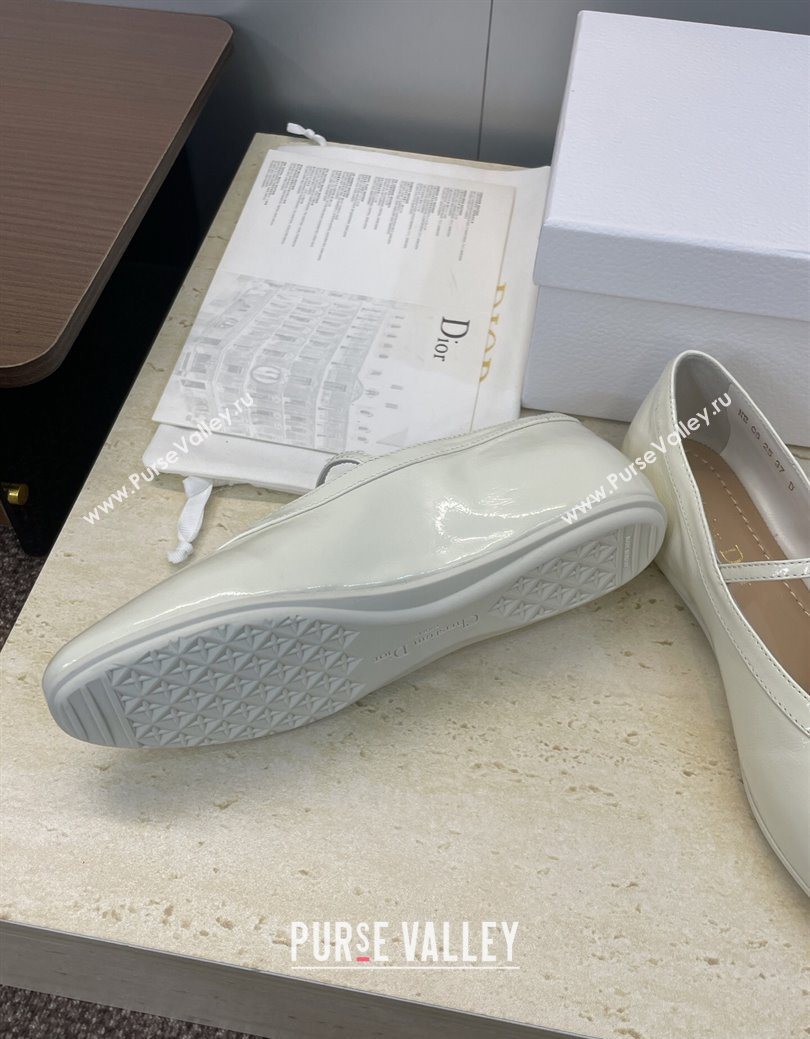 Dior New Ballet Flats in Crinkled Patent Calfskin Leather White 2025 1029 (JC-251029085)