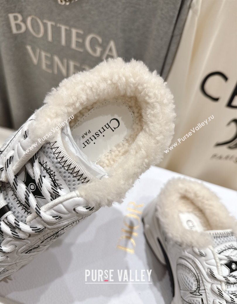 Dior Chrono Sneaker Mules in Mesh, Leather-Effect and Wool White/Black 2025 1029 (MD-251029066)