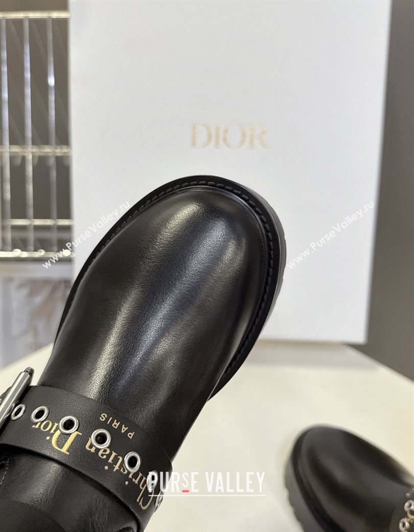 Dior D-Fight Ankle Boots in Calfskin and Leather-Effect Stretch Material with Buckle Black 2025 (MD-251029046)