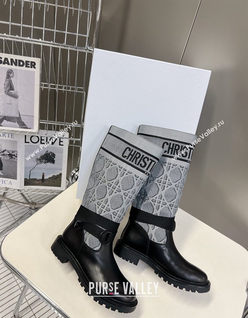 Dior D-Major Medium Boots in Grey Cannage Fabric and Black Calfskin 2025 D09021 (MD-251029025)