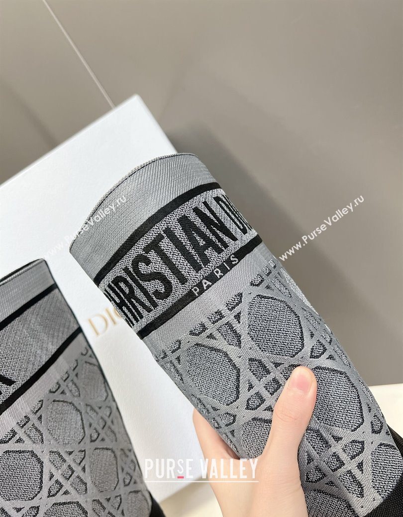 Dior D-Major Medium Boots in Grey Cannage Fabric and Black Calfskin 2025 D09021 (MD-251029025)