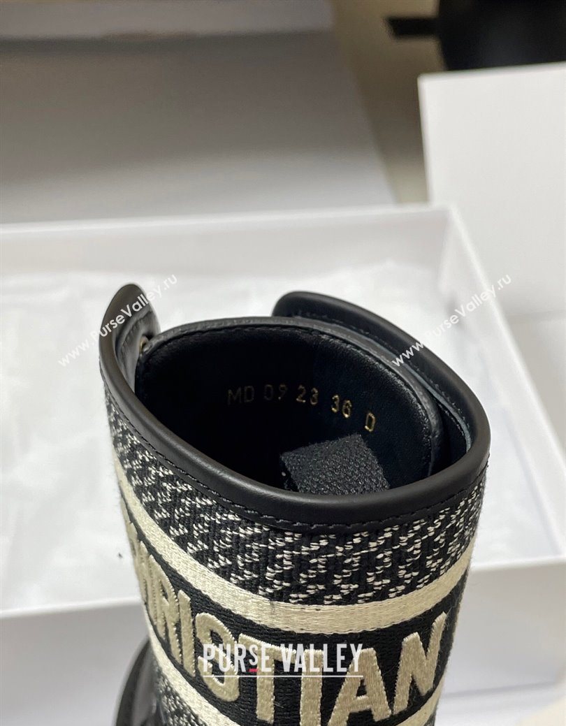 Dior D-Major Ankle Boots 4.5cm in Black and White Cannage Tweed and Black Calfskin 2025 (MD-251029008)