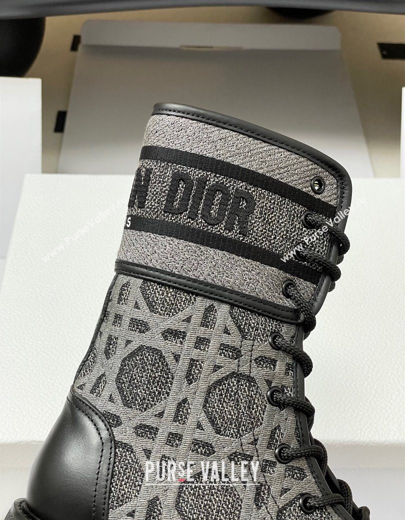 Dior D-Major Ankle Boots 4.5cm in Black Calfskin with Grey Embroidered Cannage Cotton 2025 (MD-251029010)