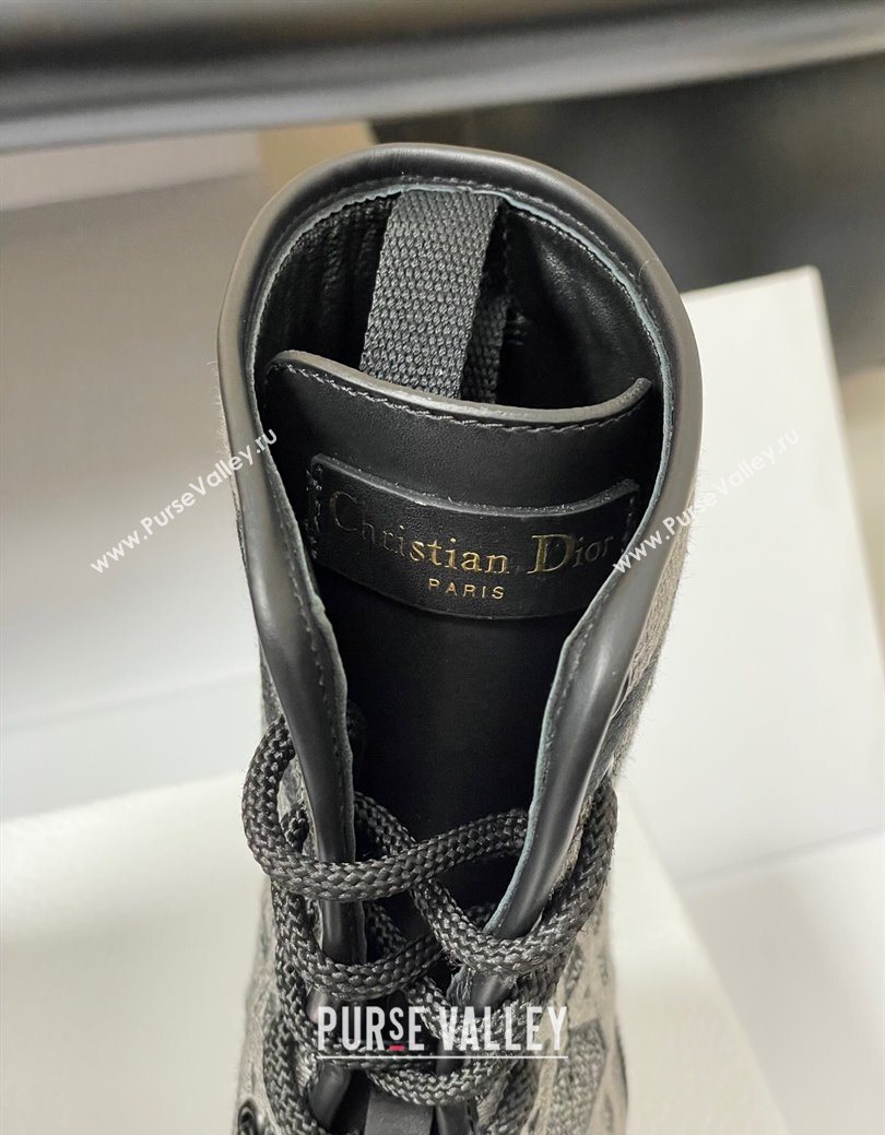 Dior D-Major Ankle Boots 4.5cm in Black Calfskin with Grey Embroidered Cannage Cotton 2025 (MD-251029010)