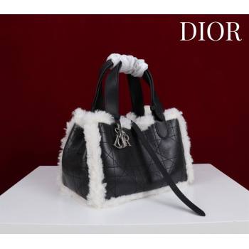 Dior DiorAlps Small Toujours Tote Bag in Black Macrocannage Crinkled Calfskin and White Merino Wool 2025 (XXG-251122041)