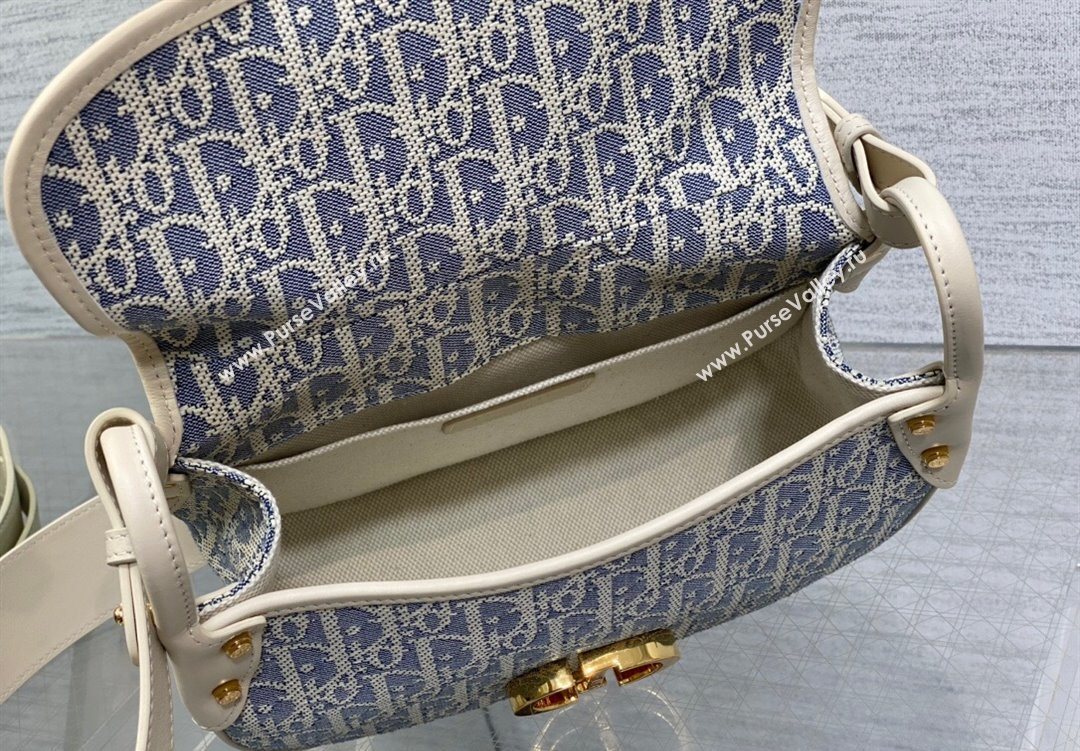 Dior Medium 30 Montaigne Satchel Bag in Blue Oblique Chambray Embroidery and Latte Calfskin 2025 (XXG-251122044)