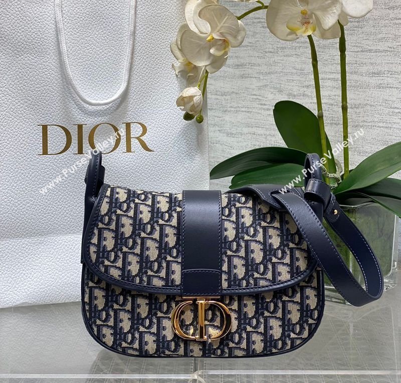 Dior Medium 30 Montaigne Satchel Bag in Blue Oblique Jacquard 2025 1122 (XXG-251122045)