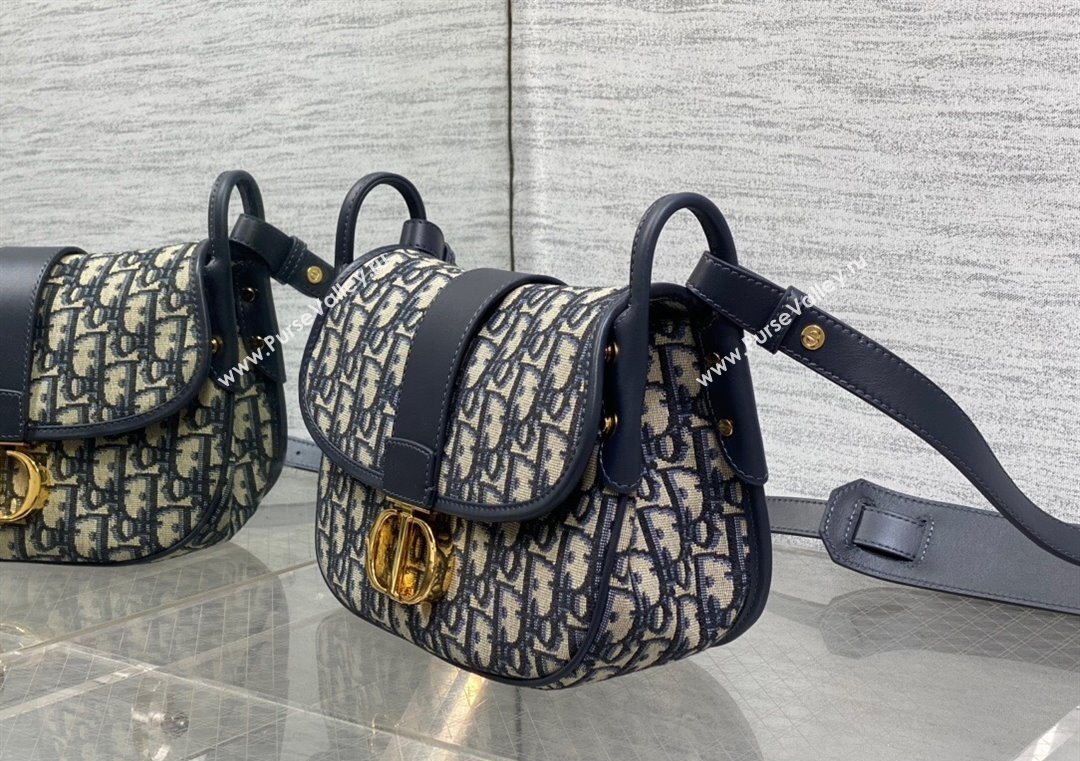 Dior Medium 30 Montaigne Satchel Bag in Blue Oblique Jacquard 2025 1122 (XXG-251122045)