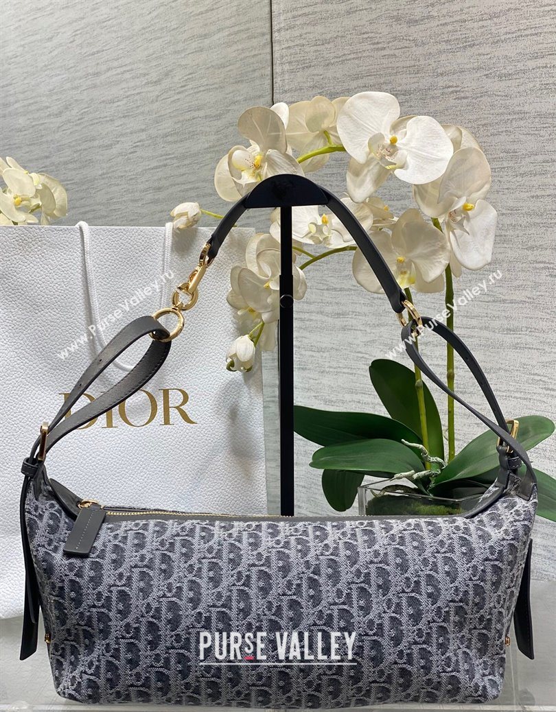 Dior Medium D-Journey Hobo Bag in Grey Denim Oblique Jacquard 2025 S2866 (XXG-251122048)