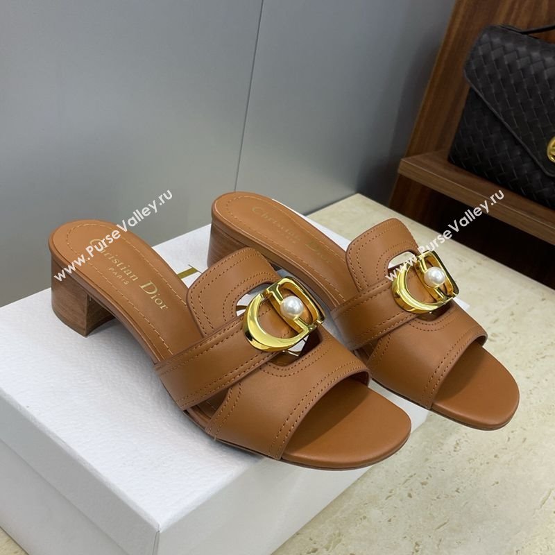 Dior 30 Montaigne Heeled Slides Sandal 4.5cm in Calfskin Leather with Pearl Brown 2025 (JC-251217004)
