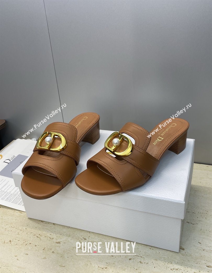 Dior 30 Montaigne Heeled Slides Sandal 4.5cm in Calfskin Leather with Pearl Brown 2025 (JC-251217004)