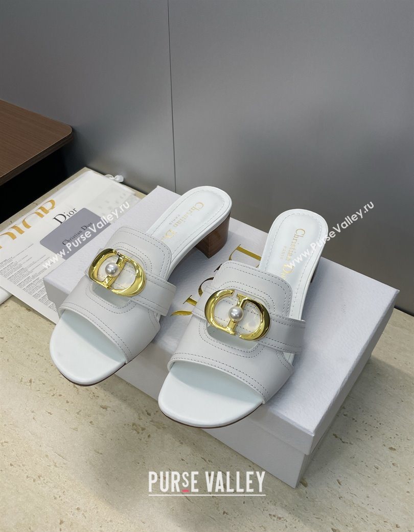 Dior 30 Montaigne Heeled Slides Sandal 4.5cm in Calfskin Leather with Pearl White 2025 (JC-251217005)