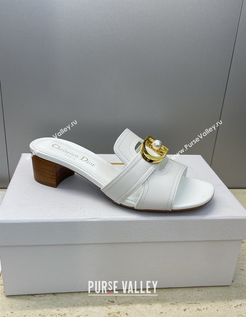 Dior 30 Montaigne Heeled Slides Sandal 4.5cm in Calfskin Leather with Pearl White 2025 (JC-251217005)
