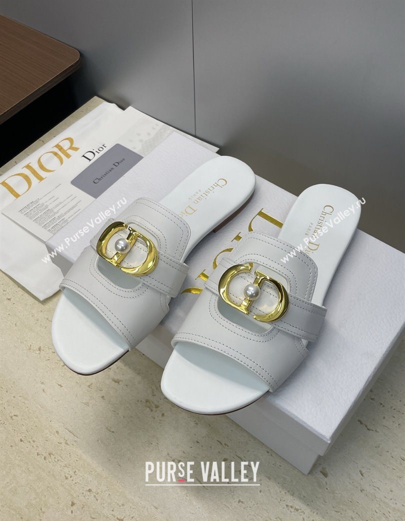 Dior 30 Montaigne Flat Slides Sandal in Calfskin Leather with Pearl White 2025 (JC-251217006)