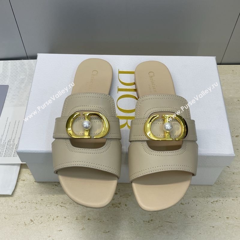 Dior 30 Montaigne Flat Slides Sandal in Calfskin Leather with Pearl Beige 2025 (JC-251217009)