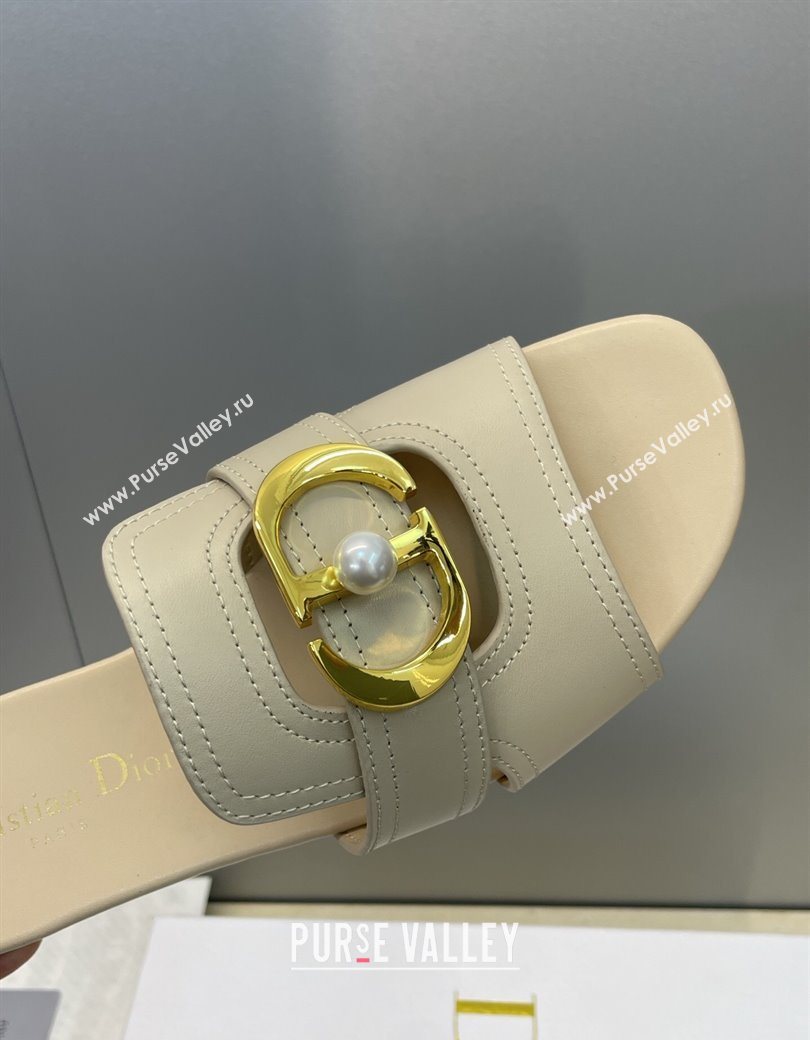 Dior 30 Montaigne Flat Slides Sandal in Calfskin Leather with Pearl Beige 2025 (JC-251217009)